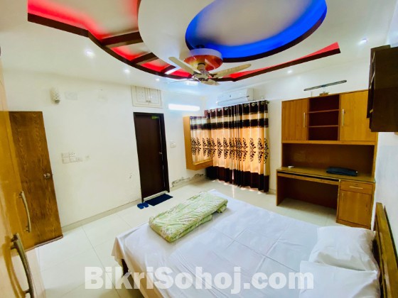 Luxury 4BHK Fully Furnished Apartment for Rent in Bashundhar